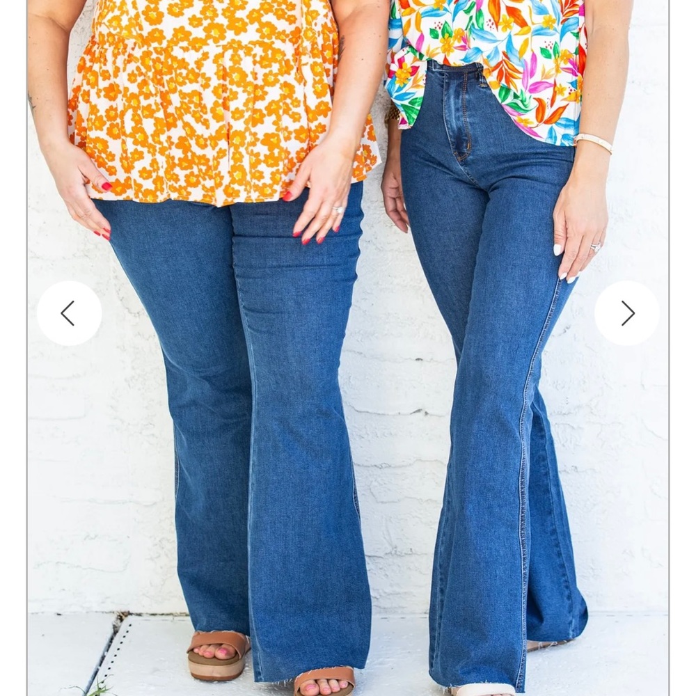 Judy Blue size 13, “Rare and Flare TUMMY CONTROL”
